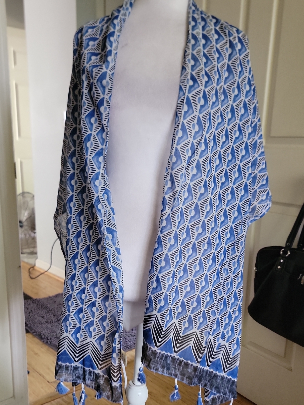 Lib Ny Blue Patterned Women's Wrap